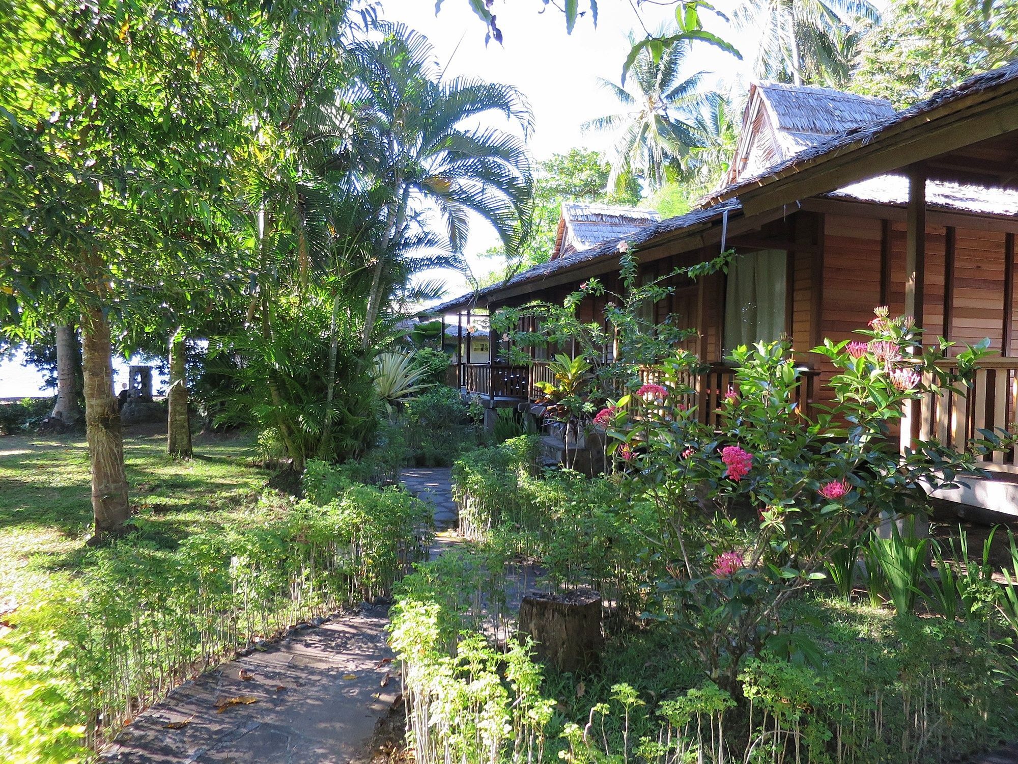 Mapia Resort Manado Exterior foto